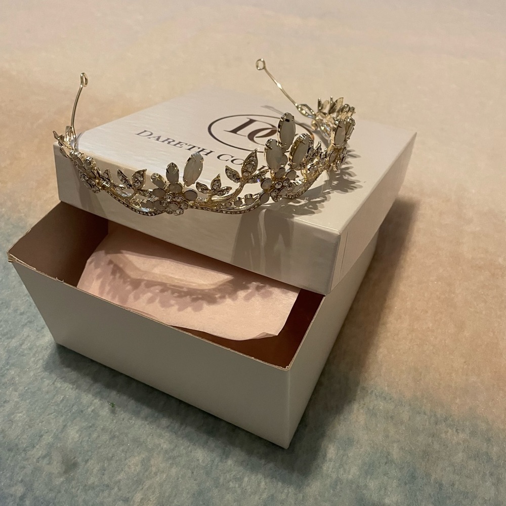 Tiara